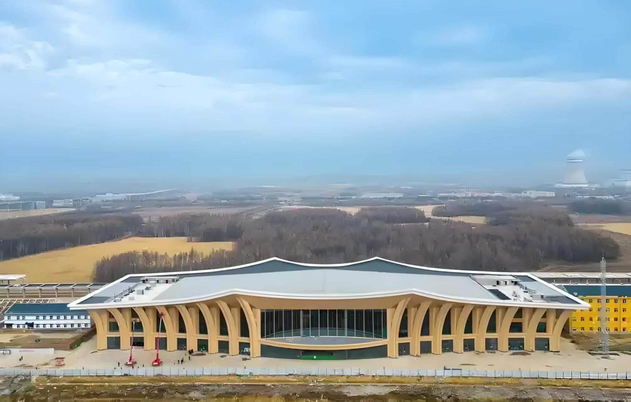 伊春西站高铁站