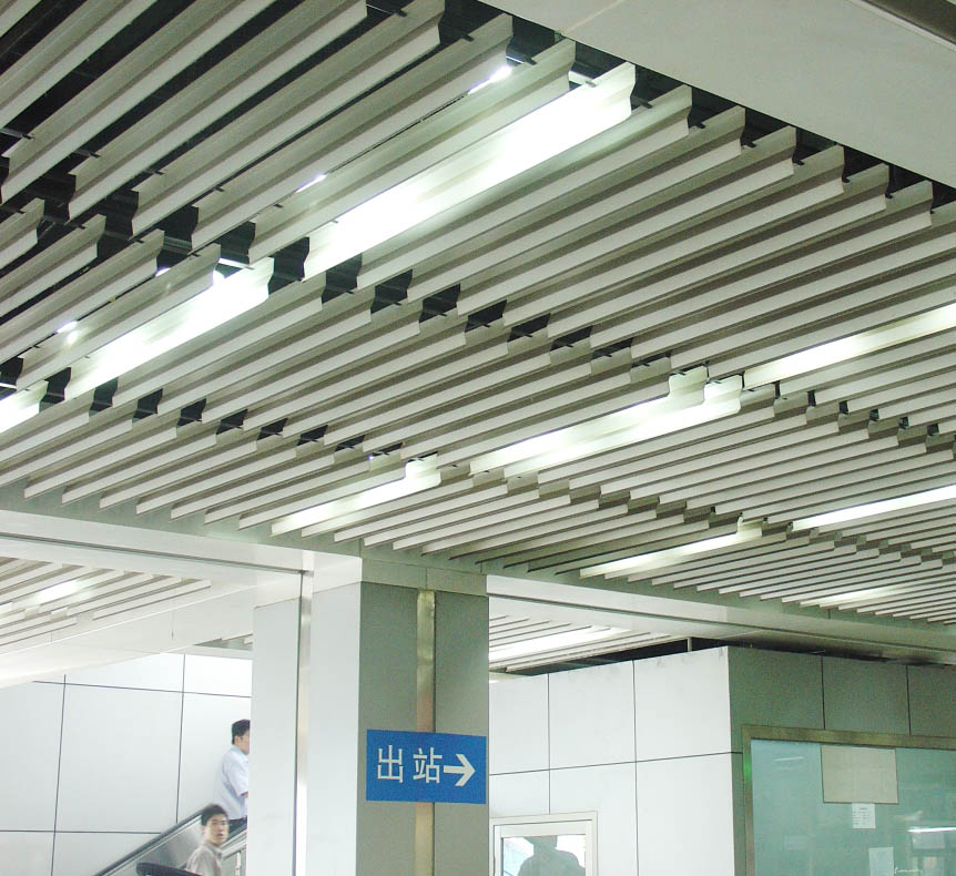 插入式挂片天花